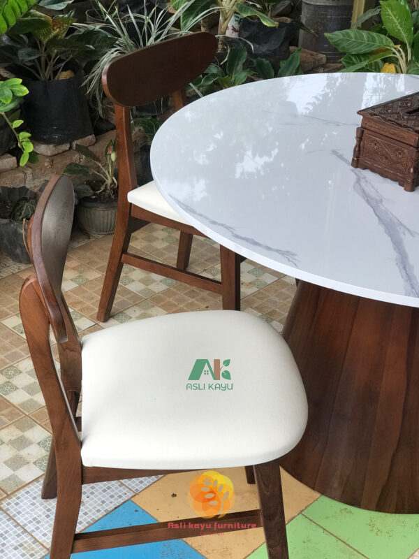 AKDN22-MEJA MAKAN BUNDAR MARMER 4 KURSI