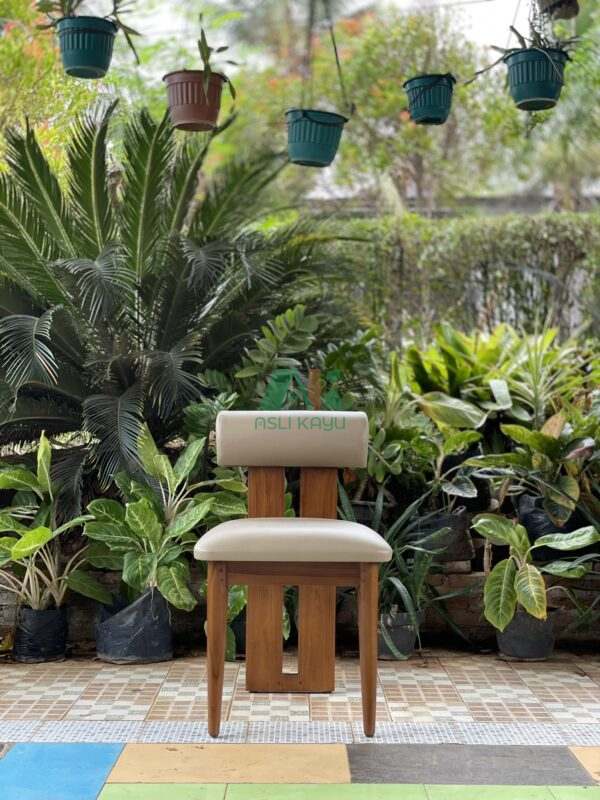 Orca Dining Chair