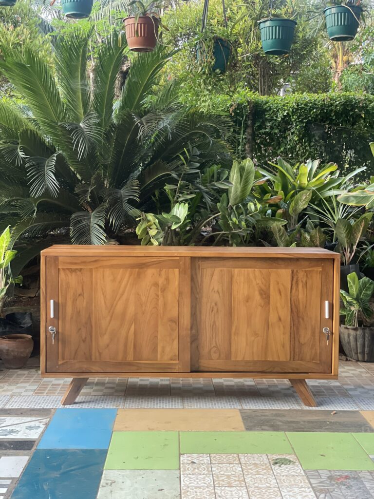 Cabinet dan Lemari