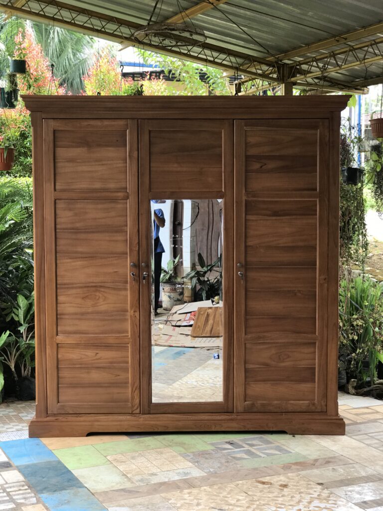 Cabinet dan Lemari