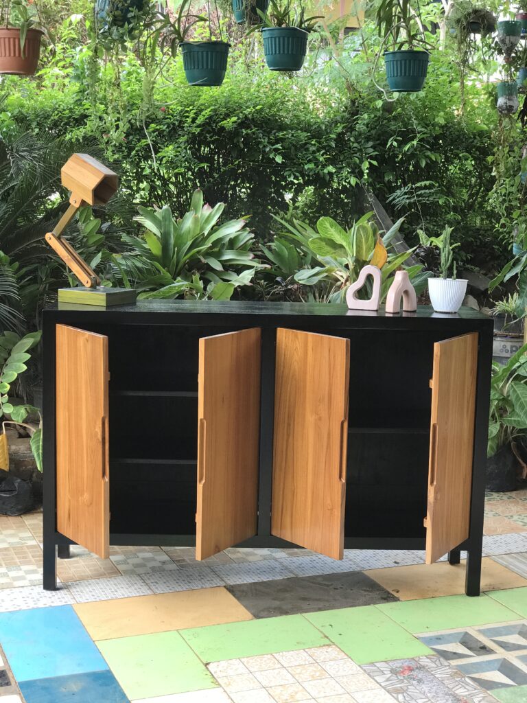 Cabinet dan Lemari