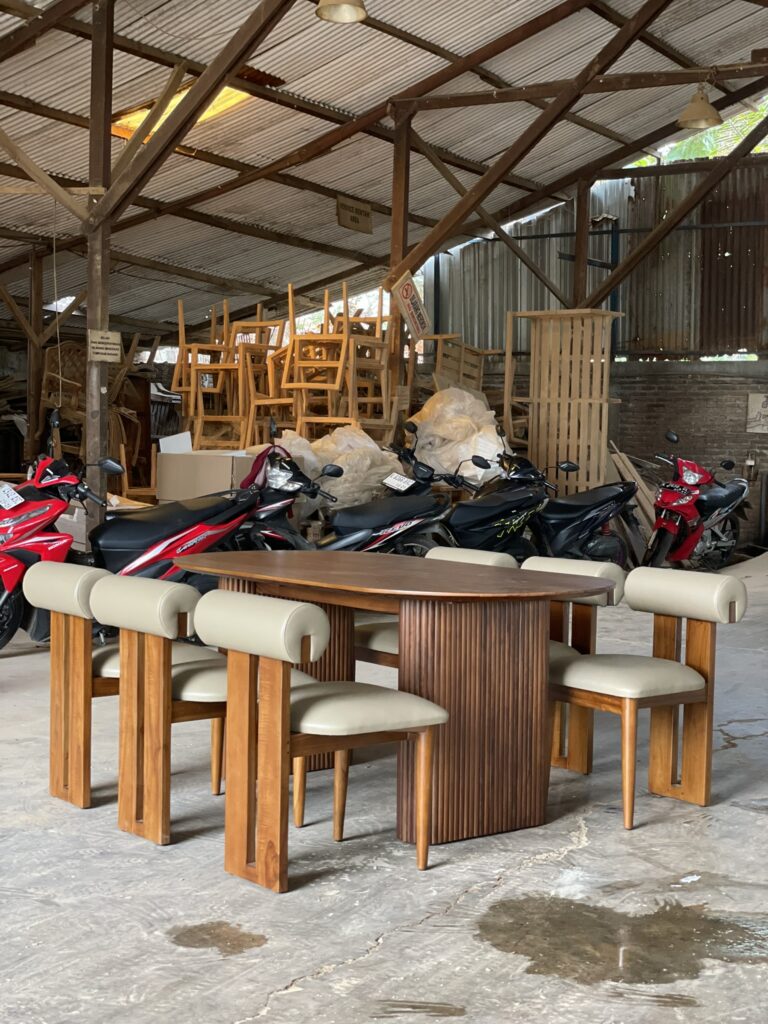 Keunggulan Furniture Custom