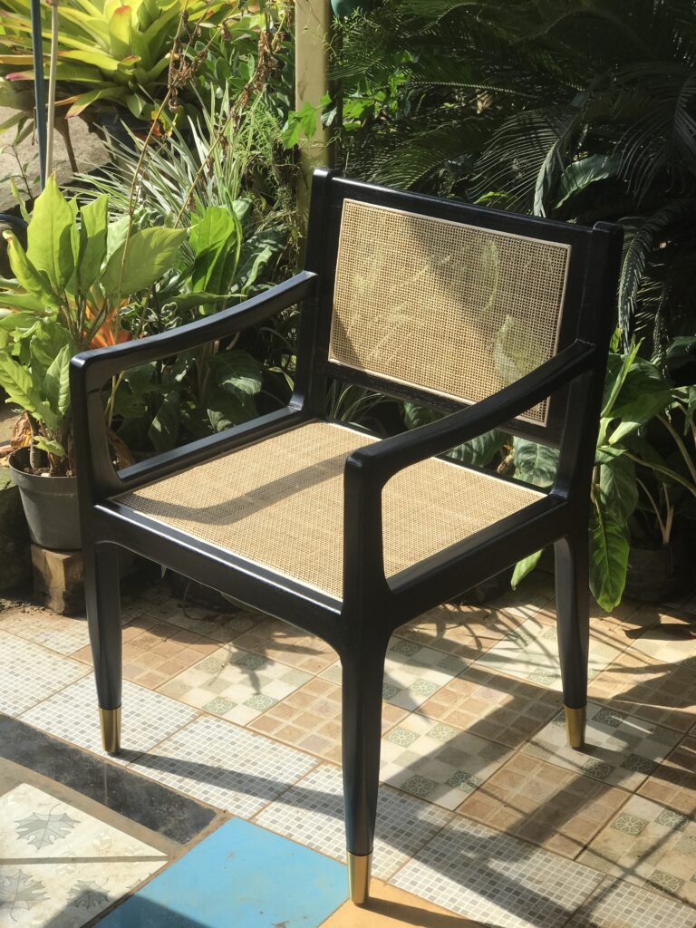 Perbedaan Anyaman Rattan vs Tali Sepatu